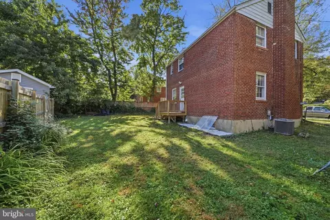 Exterior - 11703 Broadview Rd, Silver Spring, MD 20902 photo 4 of 12