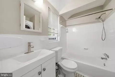 Bath - 11703 Broadview Rd, Silver Spring, MD 20902 photo 1 of 2