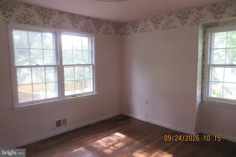 Bedroom - 15905 Narrows Ter, Silver Spring, MD 20906 photo 1 of 1
