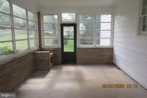 Exterior - 15905 Narrows Ter, Silver Spring, MD 20906 photo 4 of 4