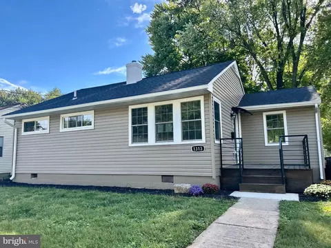 1313 Coral Sea Dr, Rockville, MD 20851