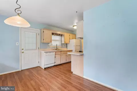 Entry Way - 1506 Ainsley Rd, Silver Spring, MD 20904 photo 1 of 2