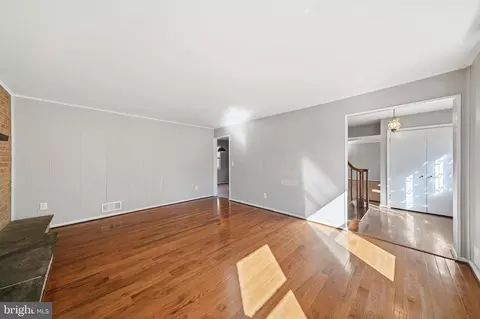 Living - 14408 Cantrell Rd, Silver Spring, MD 20905 photo 2 of 10