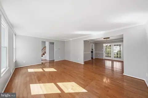 Living - 14408 Cantrell Rd, Silver Spring, MD 20905 photo 6 of 10