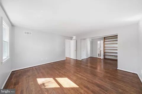 Living - 14408 Cantrell Rd, Silver Spring, MD 20905 photo 8 of 10