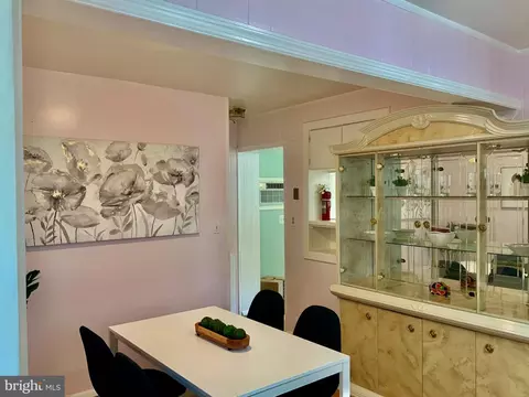 Dining - 3710 Randolph Rd, Silver Spring, MD 20902 photo 3 of 3