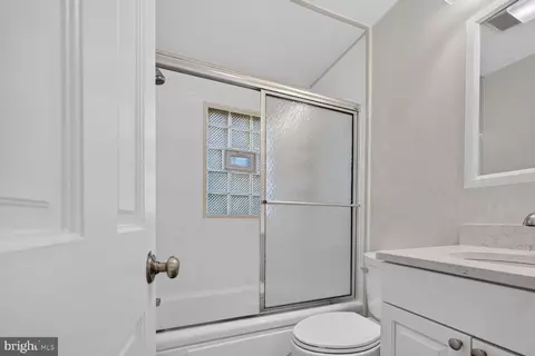 Bath - 11518 Soward Dr, Silver Spring, MD 20902 photo 1 of 2