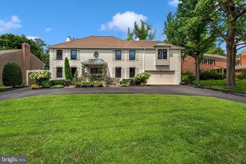 6508 Kenhill Rd, Bethesda, MD 20817
