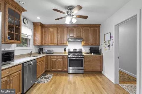 Kitchen - 9804 Dameron Dr, Silver Spring, MD 20902 photo 1 of 4