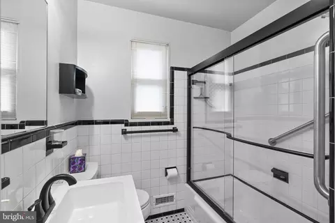 Bath - 9804 Dameron Dr, Silver Spring, MD 20902 photo 1 of 5