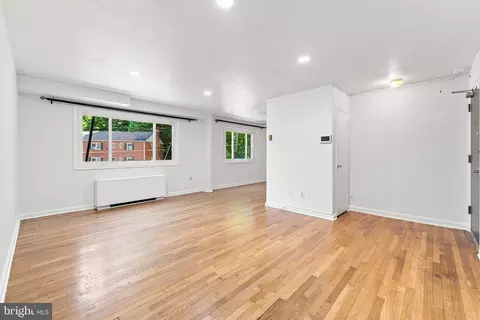 Living - 95 E Wayne Ave #212, Silver Spring, MD 20901 photo 4 of 8