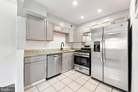 Kitchen - 95 E Wayne Ave #212, Silver Spring, MD 20901 photo 1 of 1