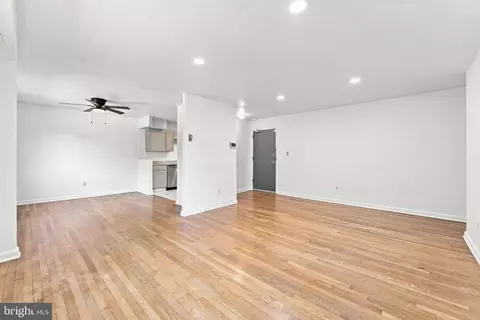 Living - 95 E Wayne Ave #212, Silver Spring, MD 20901 photo 2 of 8