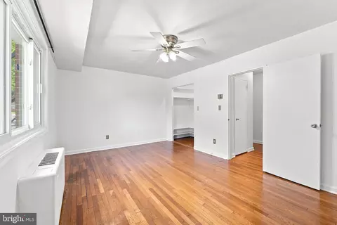 Bedroom - 95 E Wayne Ave #212, Silver Spring, MD 20901 photo 3 of 4