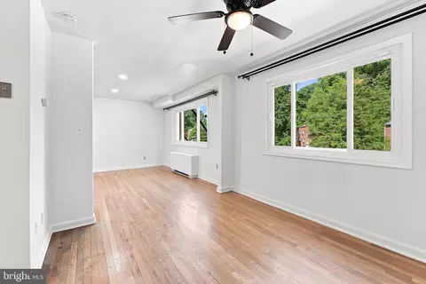 Living - 95 E Wayne Ave #212, Silver Spring, MD 20901 photo 7 of 8