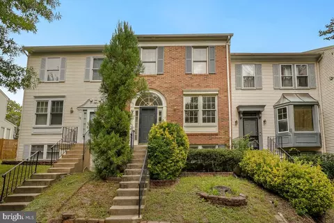 13 Drumcastle Ct, Germantown, MD 20876