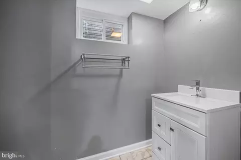 Bath - 14404 Tarpon Ter, Silver Spring, MD 20905 photo 8 of 8
