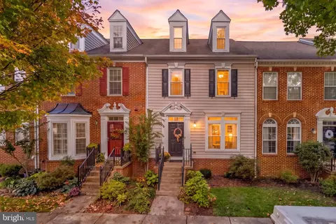 542 Market St E, Gaithersburg, MD 20878