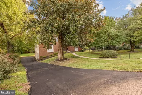 Exterior - 1750 Overlook Dr, Silver Spring, MD 20903 photo 13 of 13