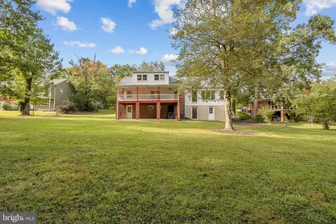 Exterior - 1750 Overlook Dr, Silver Spring, MD 20903 photo 8 of 13