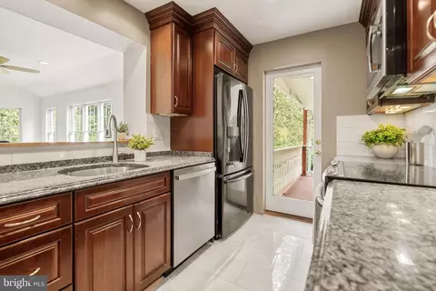Kitchen - 1750 Overlook Dr, Silver Spring, MD 20903 photo 4 of 4