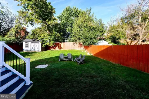 Exterior - 10804 Jewett St, Silver Spring, MD 20902 photo 9 of 12