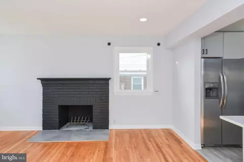 Living - 10804 Jewett St, Silver Spring, MD 20902 photo 3 of 4