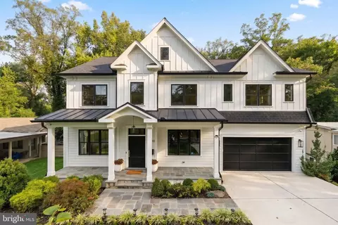 6900 Millwood Rd, Bethesda, MD 20817
