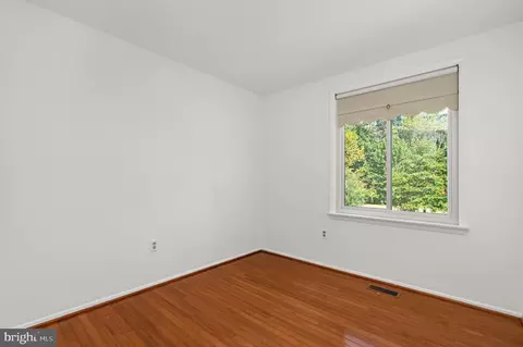 Bedroom - 15316 Valencia St, Silver Spring, MD 20905 photo 5 of 6