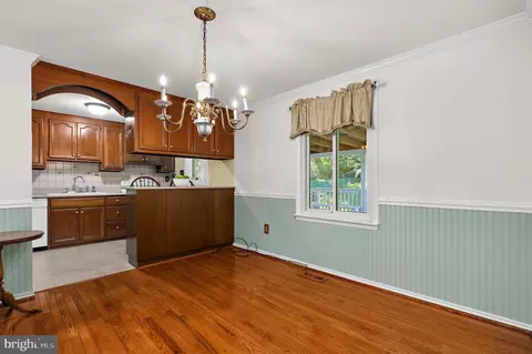 Dining - 15316 Valencia St, Silver Spring, MD 20905 photo 1 of 1