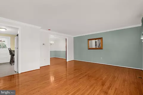 Living - 15316 Valencia St, Silver Spring, MD 20905 photo 2 of 7