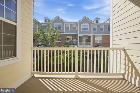 Exterior - 2212 Highfly Ter #2212, Silver Spring, MD 20902 photo 3 of 5