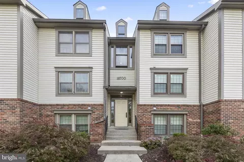 18700 Caledonia Ct #E, Germantown, MD 20874