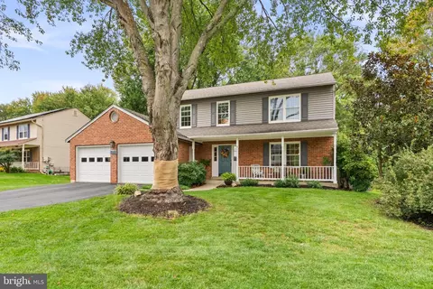 7509 Nutwood Ct, Rockville, MD 20855