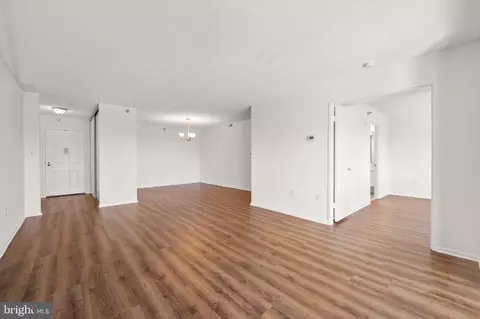 Living - 15115 Interlachen Dr #3-601, Silver Spring, MD 20906 photo 9 of 11