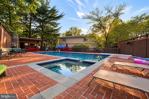 Exterior - 11103 Bybee St, Silver Spring, MD 20902 photo 12 of 18