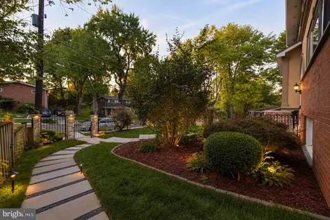 Exterior - 11103 Bybee St, Silver Spring, MD 20902 photo 15 of 18