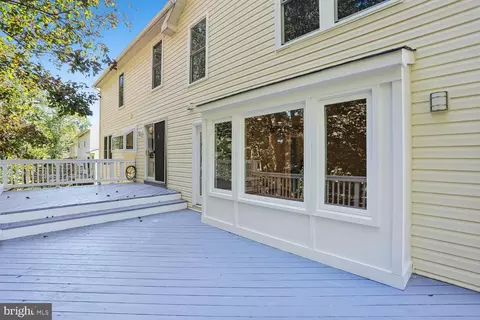 Exterior - 11568 Paramus Dr, North Potomac, MD 20878 photo 6 of 12