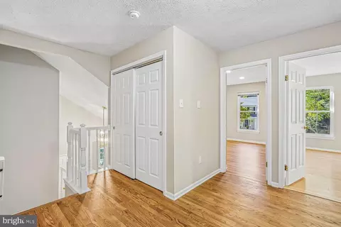 Entry Way - 11568 Paramus Dr, North Potomac, MD 20878 photo 4 of 5