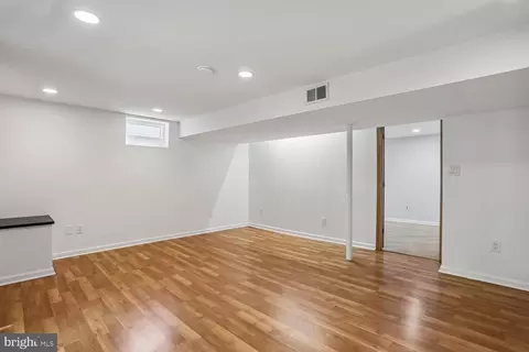 Living - 11568 Paramus Dr, North Potomac, MD 20878 photo 15 of 16