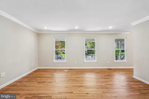 Living - 11568 Paramus Dr, North Potomac, MD 20878 photo 2 of 16