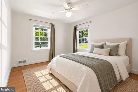 Bedroom - 403 Williamsburg Dr N, Silver Spring, MD 20901 photo 1 of 2