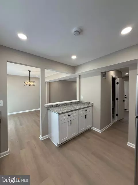 Kitchen - 15014 Dinsdale Dr, Silver Spring, MD 20906 photo 2 of 5