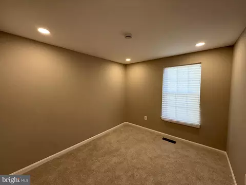 Bedroom - 15014 Dinsdale Dr, Silver Spring, MD 20906 photo 4 of 10