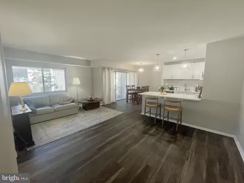 12207 Braxfield Ct #56, Rockville, MD 20852