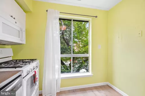 Kitchen - 3932 Bel Pre Rd #3932-6, Silver Spring, MD 20906 photo 3 of 3