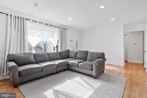Living - 12502 Dalewood Dr, Silver Spring, MD 20906 photo 2 of 2
