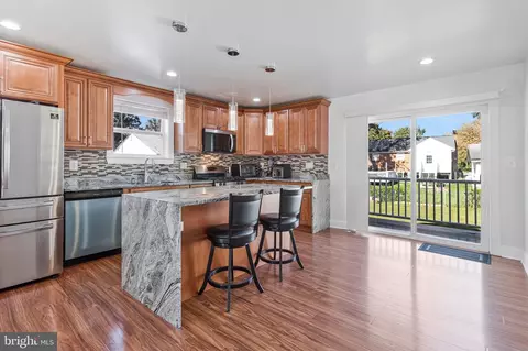 Kitchen - 12502 Dalewood Dr, Silver Spring, MD 20906 photo 3 of 7