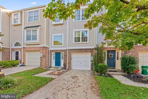 8107 Hallmark Pl E, Gaithersburg, MD 20879