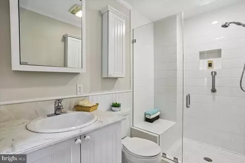 Bath - 1002 Broadmore Cir, Silver Spring, MD 20904 photo 1 of 8